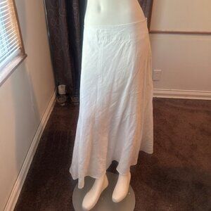 Charter Club Woman White wide waist band flare skirt, size 18W